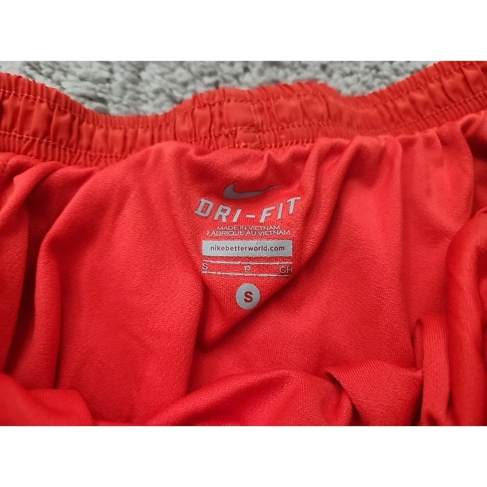Nike Running ShortWomen's Small S Red Running Athletic Shorts